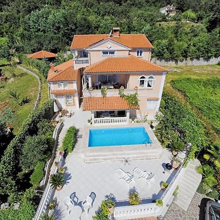Family Friendly Apartments With A Swimming Pool Lovran, Opatija - 14178 Eksteriør bilde