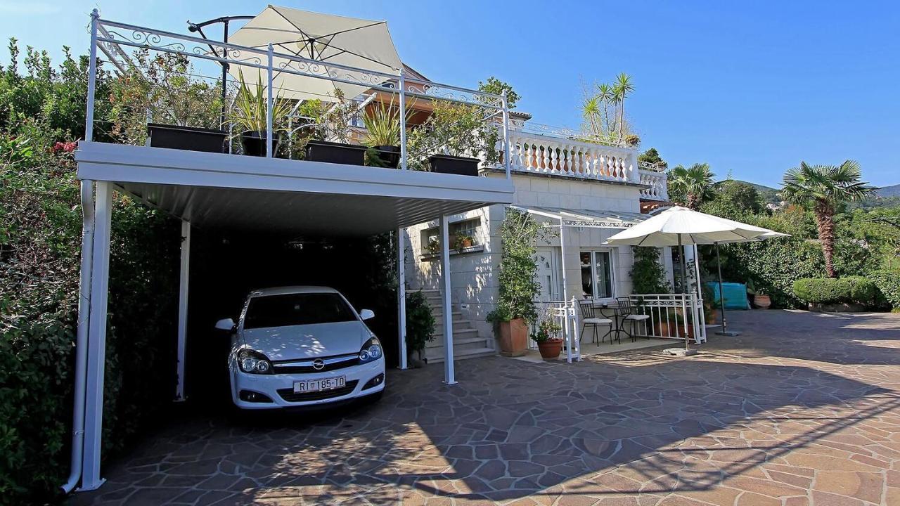Family Friendly Apartments With A Swimming Pool Lovran, Opatija - 14178 Eksteriør bilde