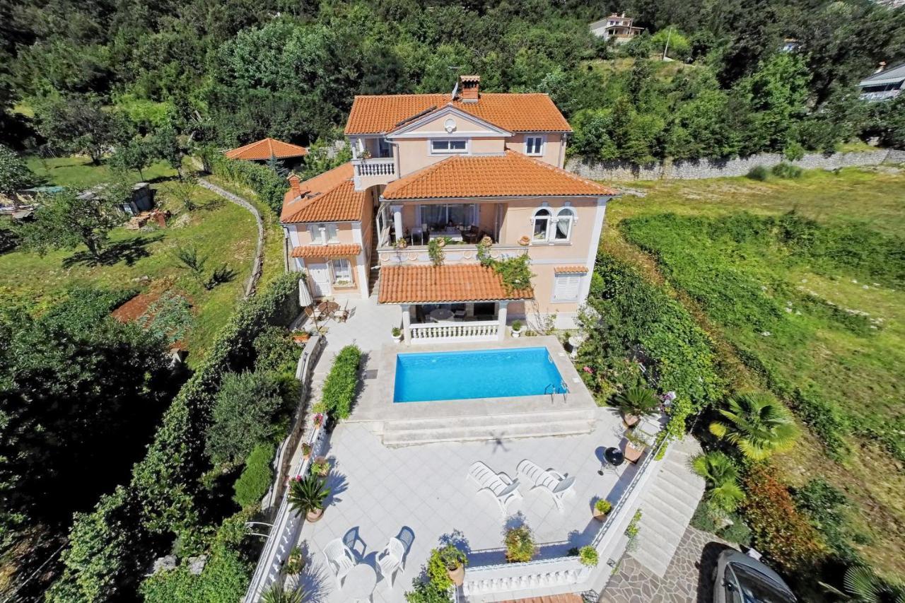 Family Friendly Apartments With A Swimming Pool Lovran, Opatija - 14178 Eksteriør bilde