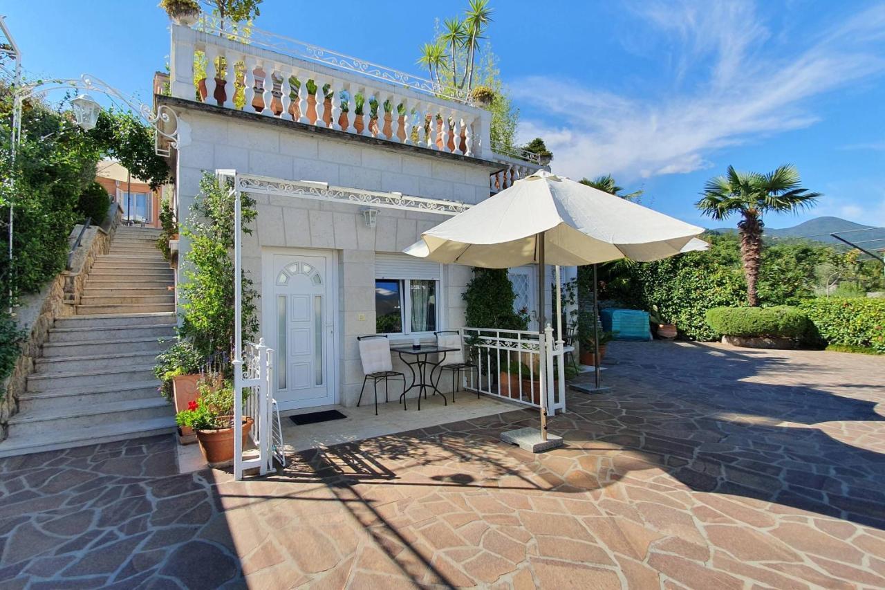 Family Friendly Apartments With A Swimming Pool Lovran, Opatija - 14178 Eksteriør bilde