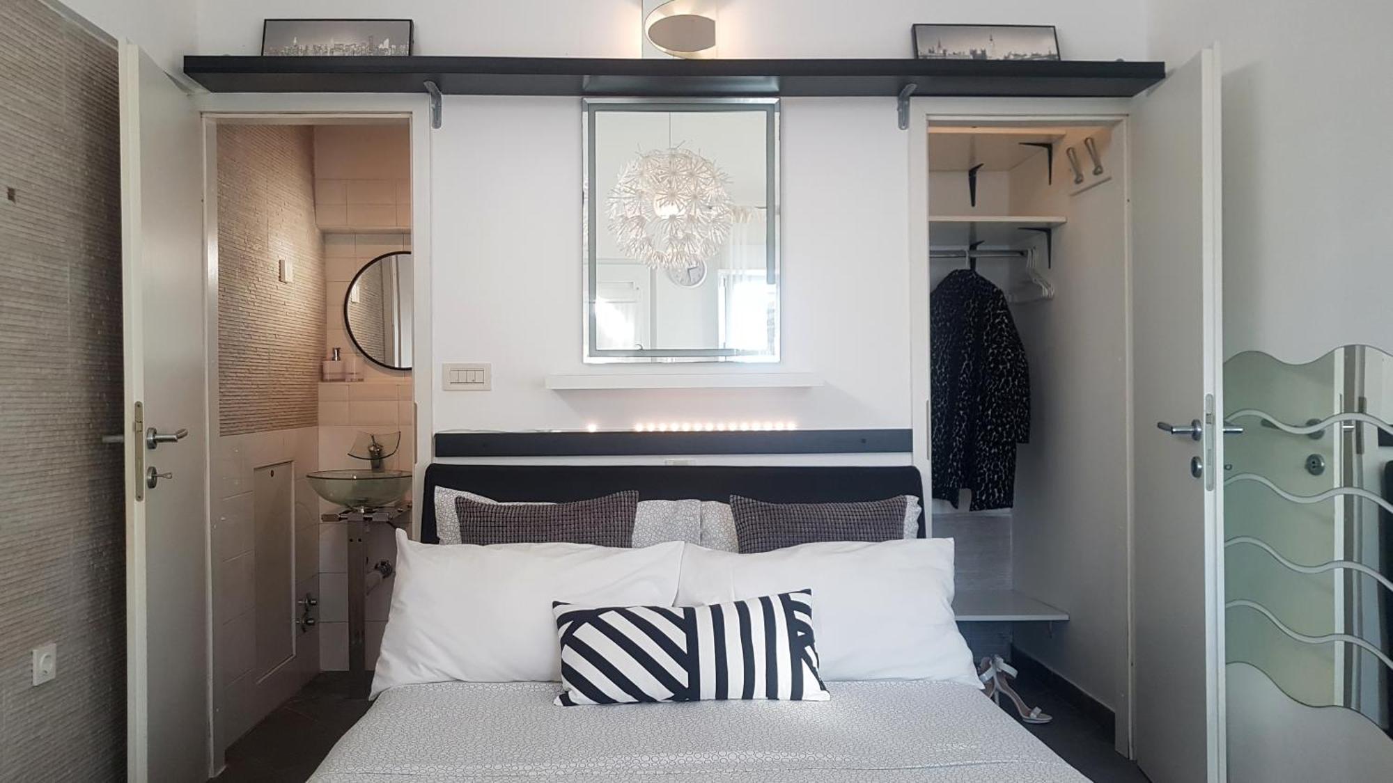 Family Friendly Apartments With A Swimming Pool Lovran, Opatija - 14178 Rom bilde