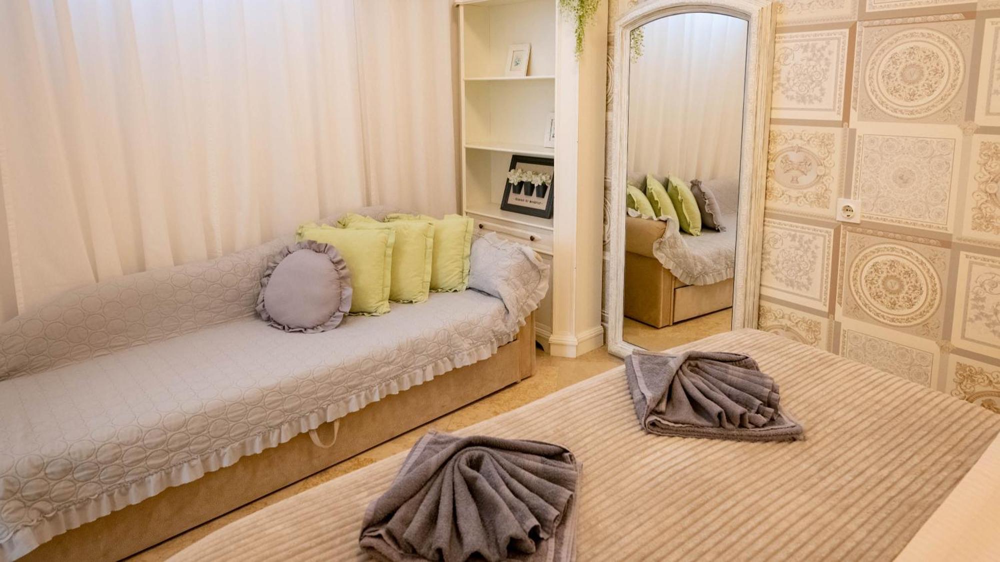 Family Friendly Apartments With A Swimming Pool Lovran, Opatija - 14178 Rom bilde